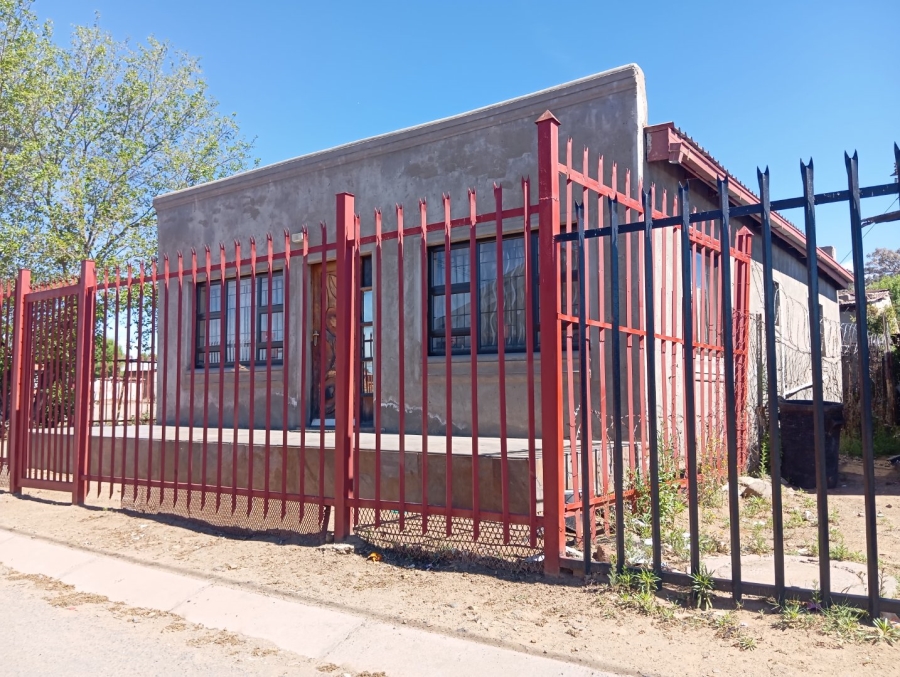 2 Bedroom Property for Sale in Batho Free State